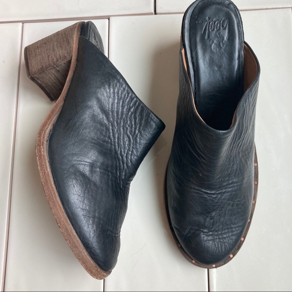 Beek Flickr Mules - Black - Picture 2 of 11
